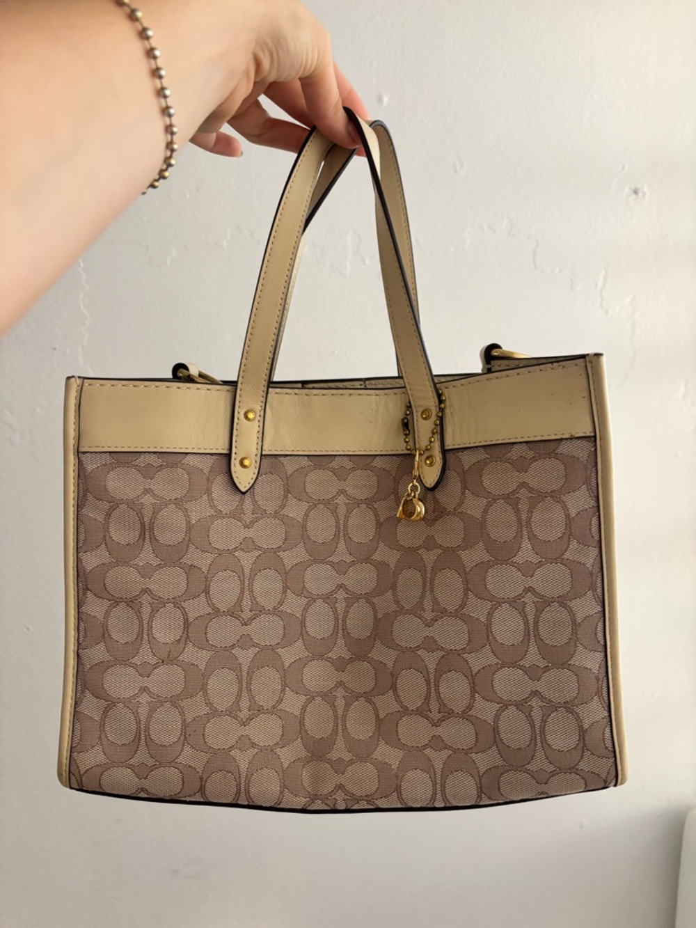Coach Fiel Tote 30-beige